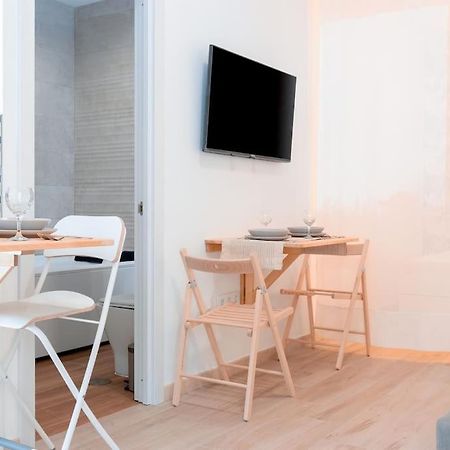 Acogedor Estudio En Triana Con Jacuzzi Y Wifi Séville Extérieur photo