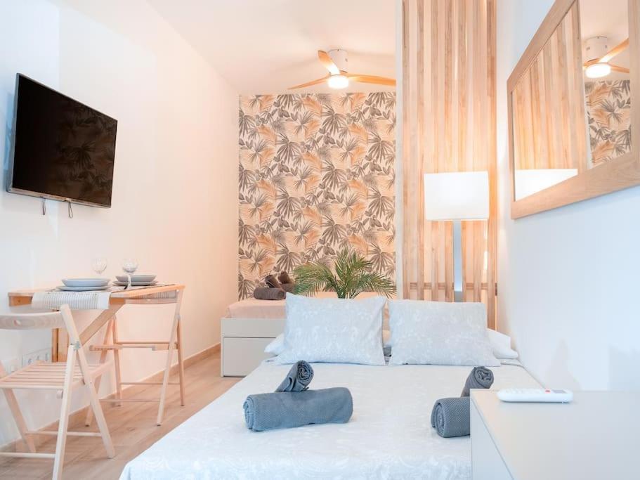 Acogedor Estudio En Triana Con Jacuzzi Y Wifi Séville Extérieur photo